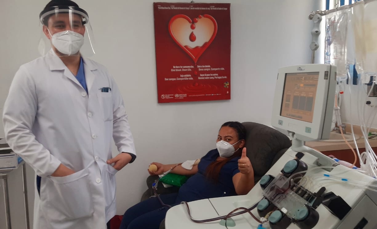 Salvadoreños recuperados de COVID19 se solidarizan donando plasma para salvar vidas salvadorenos-recuperados-de-covid19-se-solidarizan-donando-plasma-para-salvar-vidas